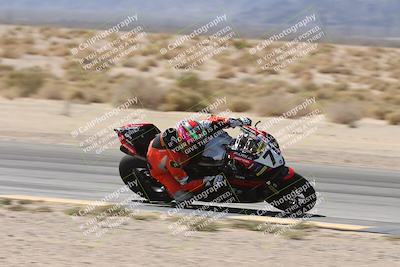 media/Apr-17-2025-Racers Edge (Thu) [[0a0c127f11]]/B Group/3-Session 2 (Turn 4 Inside)/